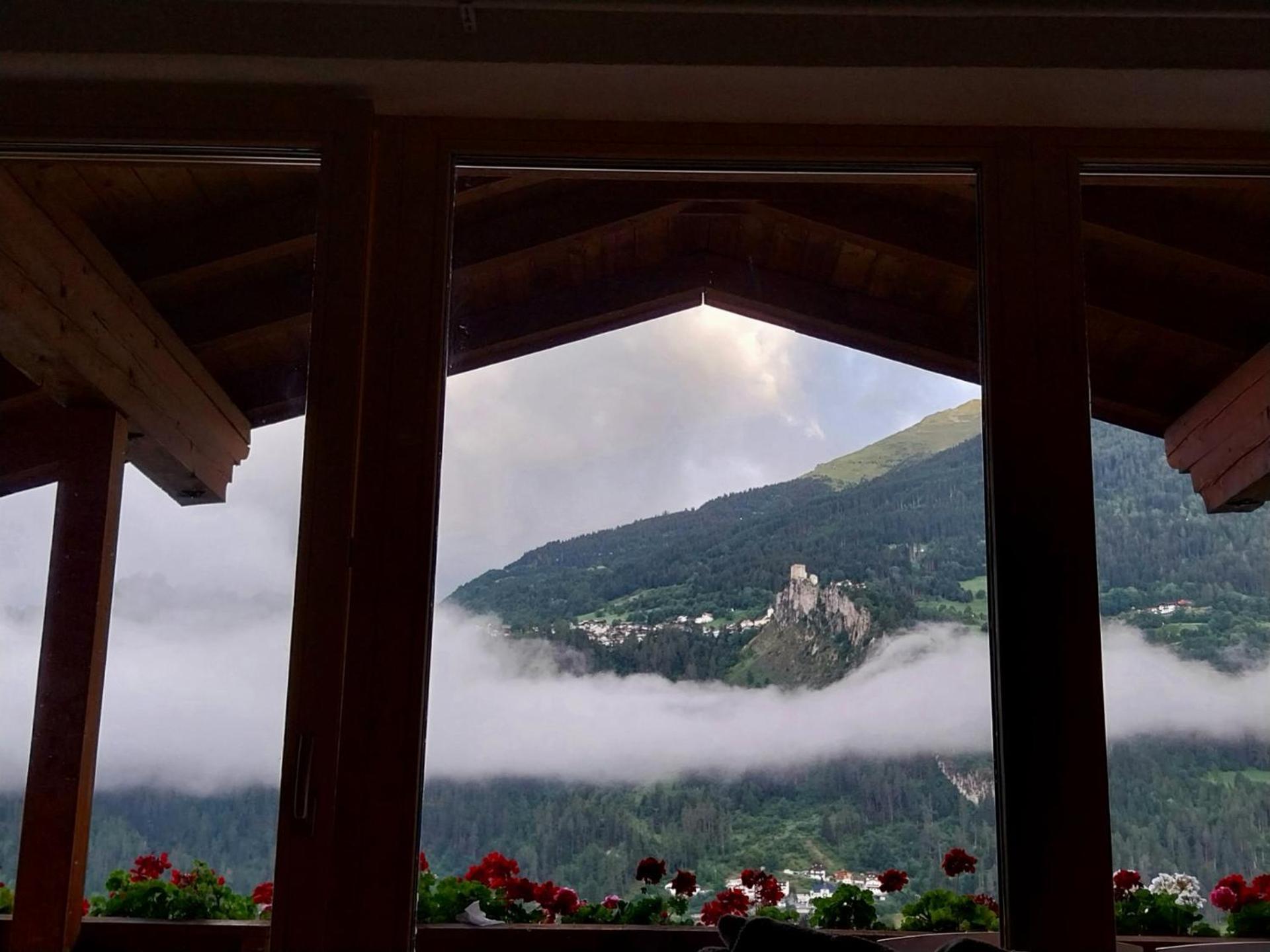 Burg Laudegg Blick Lejlighed Faggen Eksteriør billede